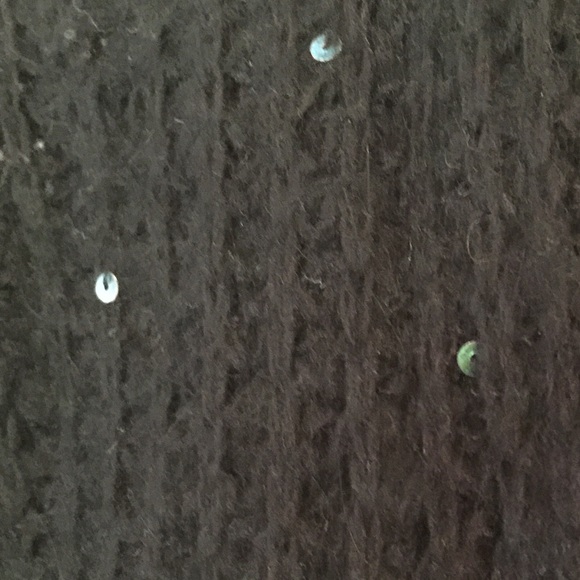 Black Shrug Sweater with subtle sequins - Picture 3 of 4